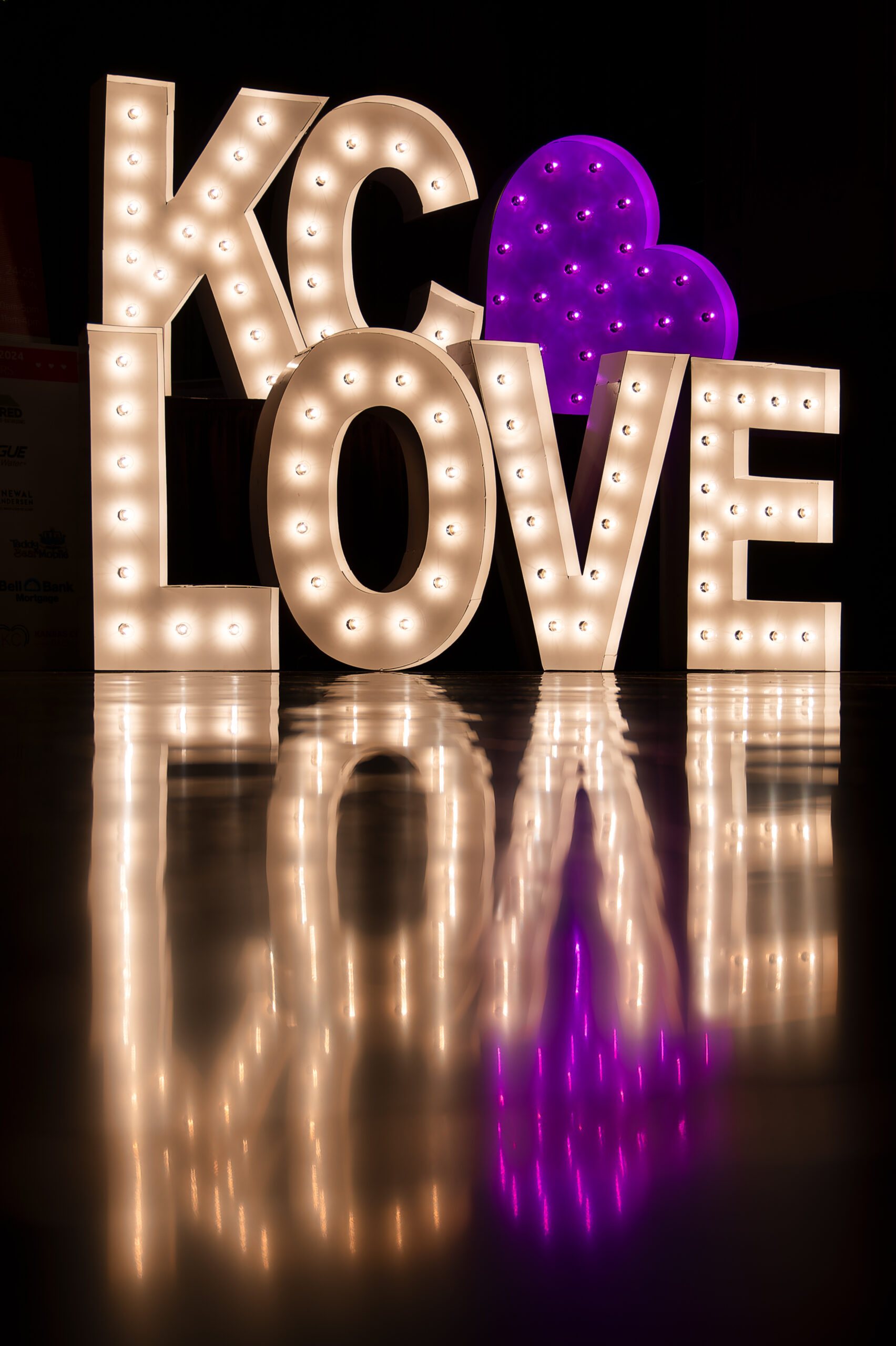 leuchtbuchstabe-mieten_bpe-love